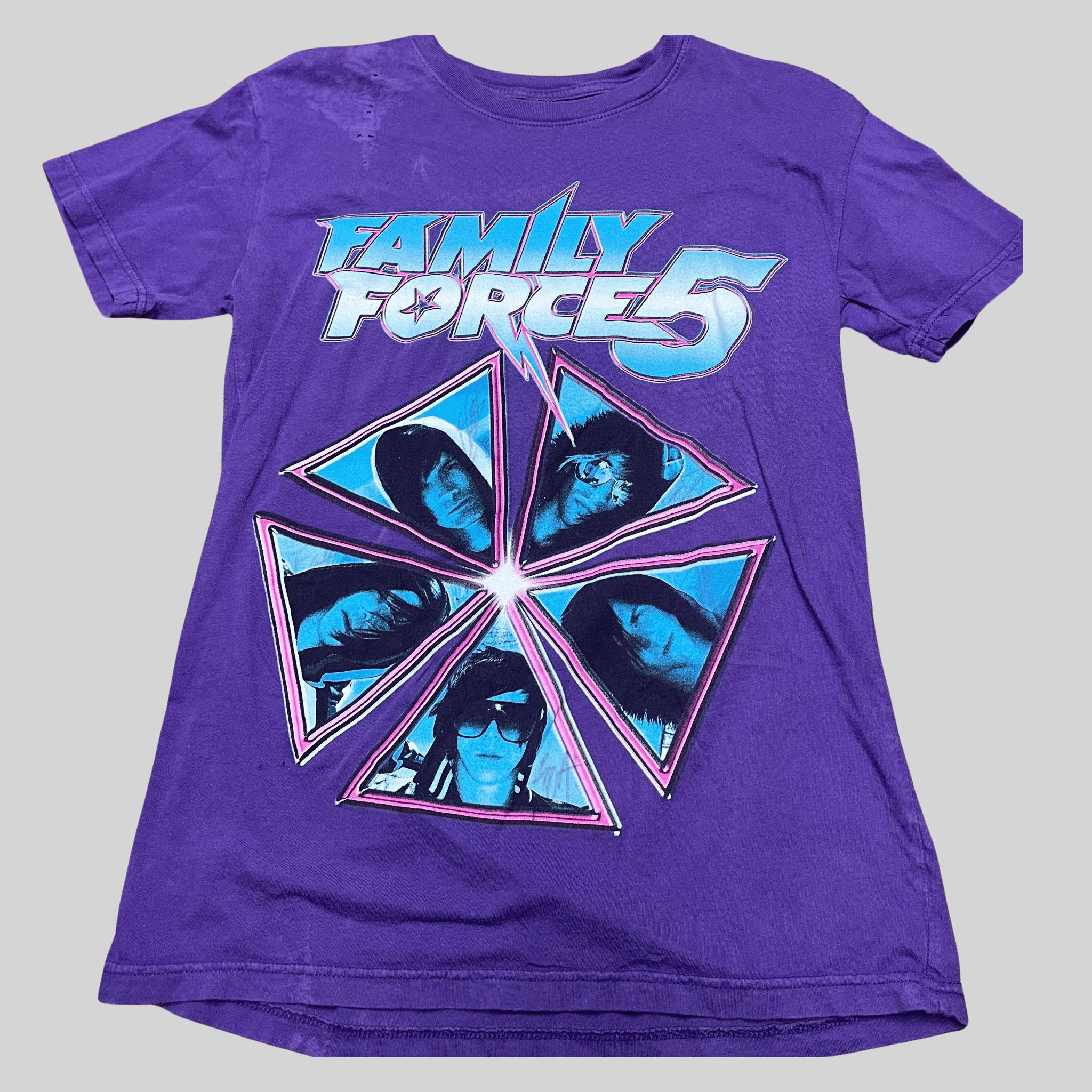 Family Force 5